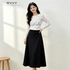 A-Line Solid Black Flared Midi Skirt with Functional Pockets