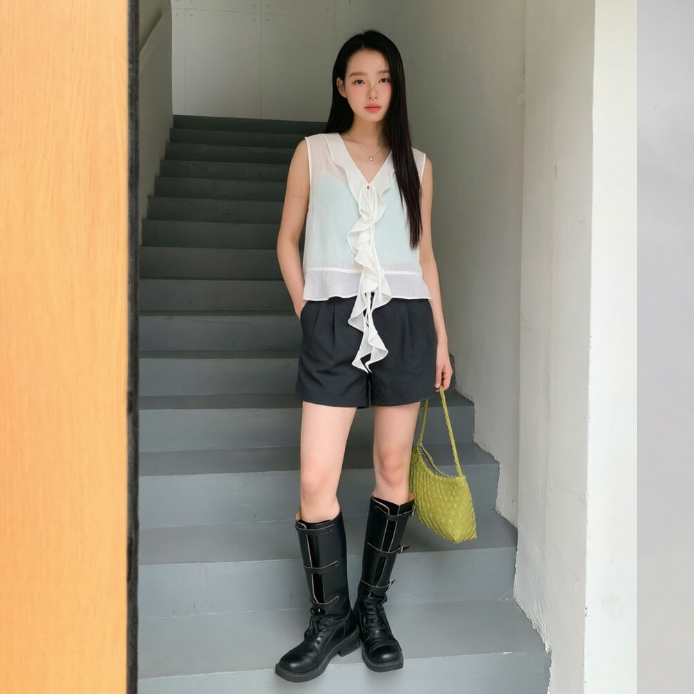Women's Pleated-Front Shorts with Side Pockets