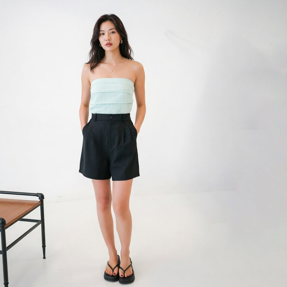 Women's Pleated-Front Shorts with Side Pockets