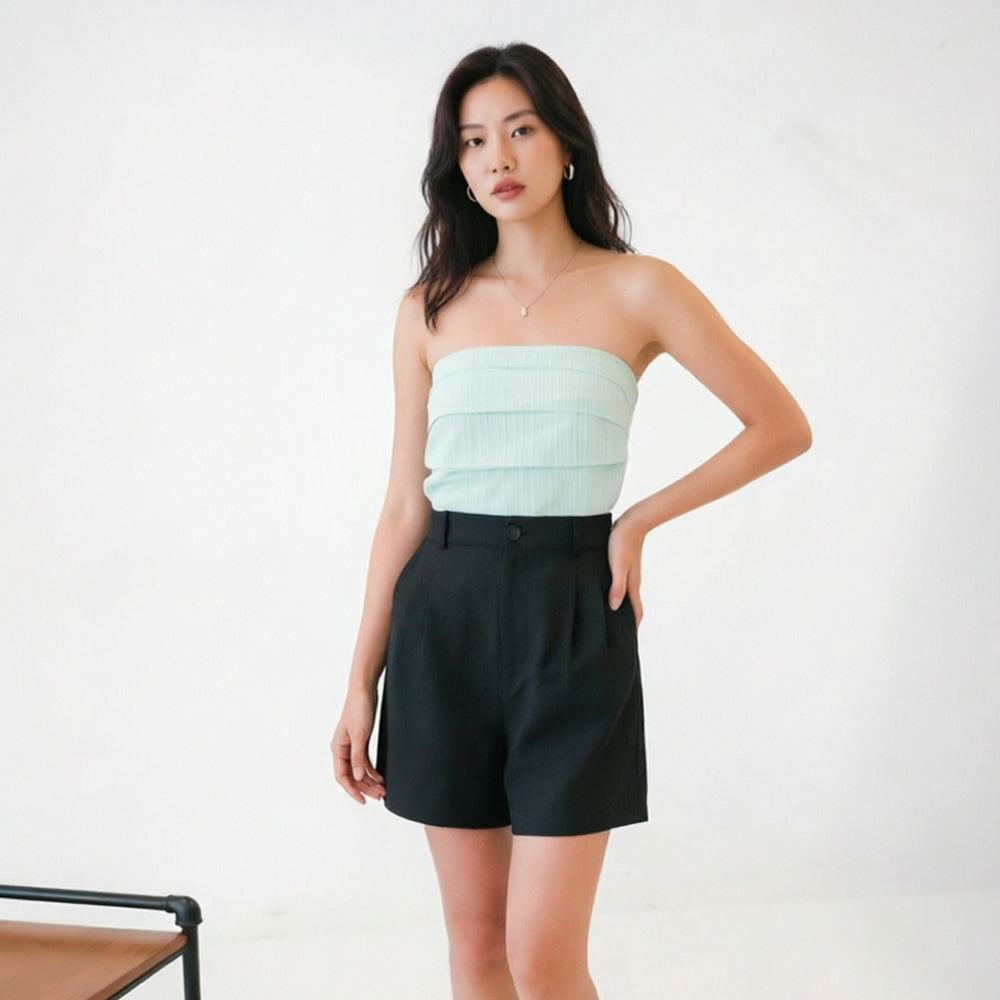 Women's Pleated-Front Shorts with Side Pockets
