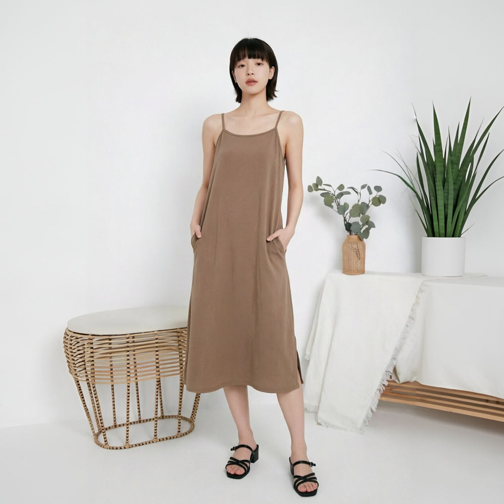 Women's Sleeveless Midi Dress
